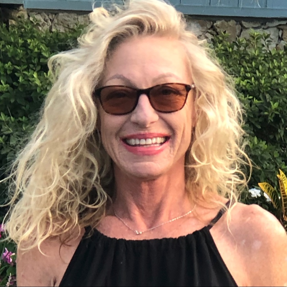 Meet your Posher, Lynn